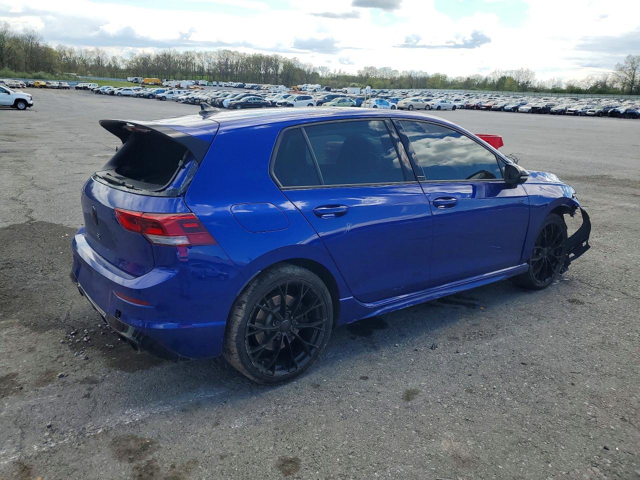 2025 VOLKSWAGEN GOLF