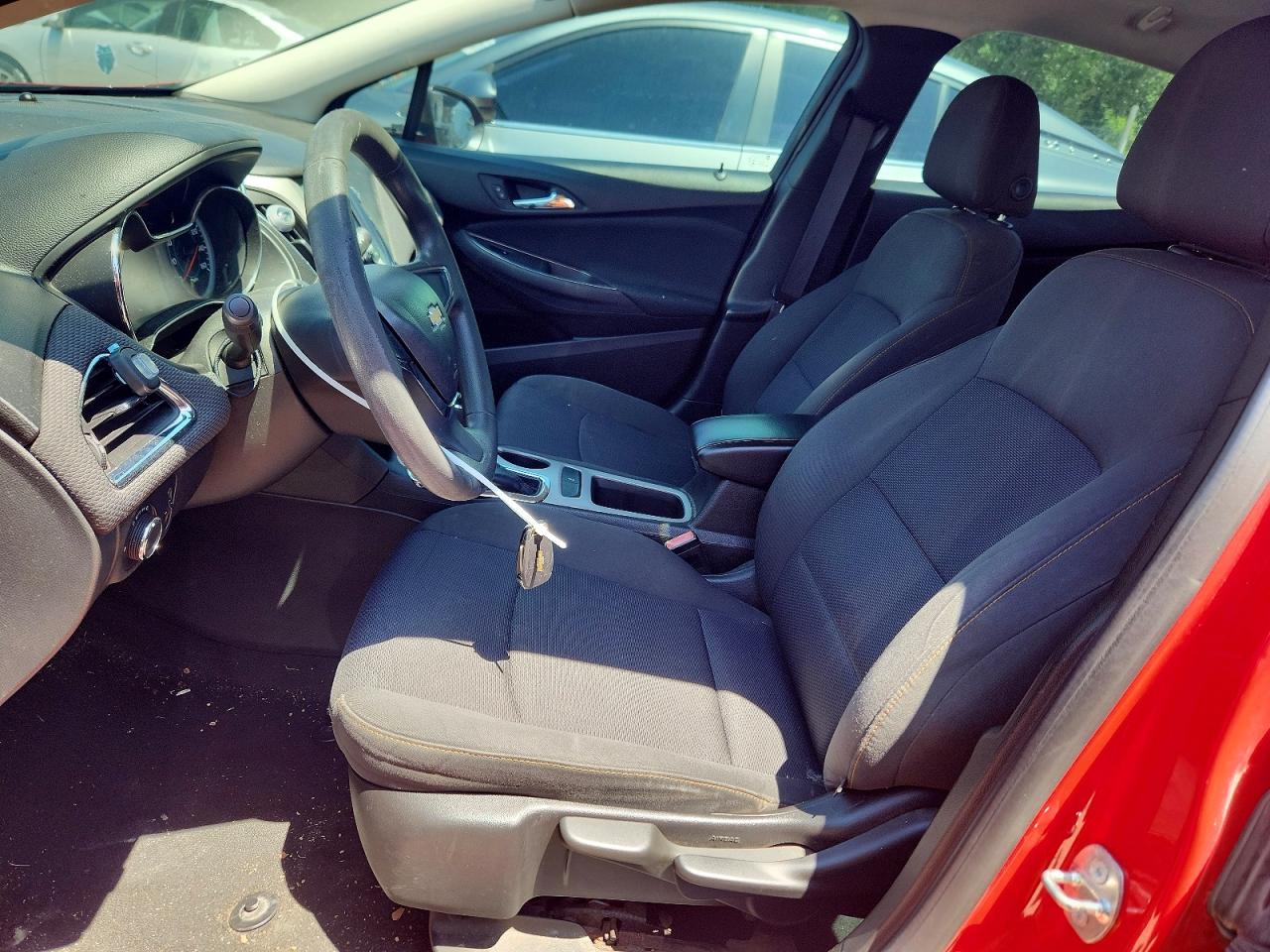 2017 CHEV CRUZE