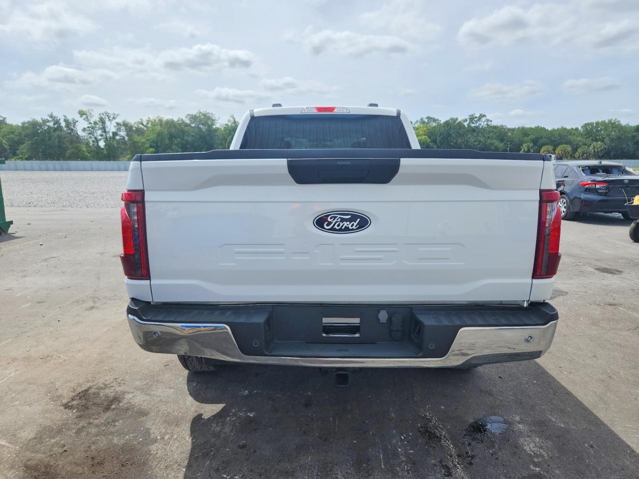 2024 FORD F150
