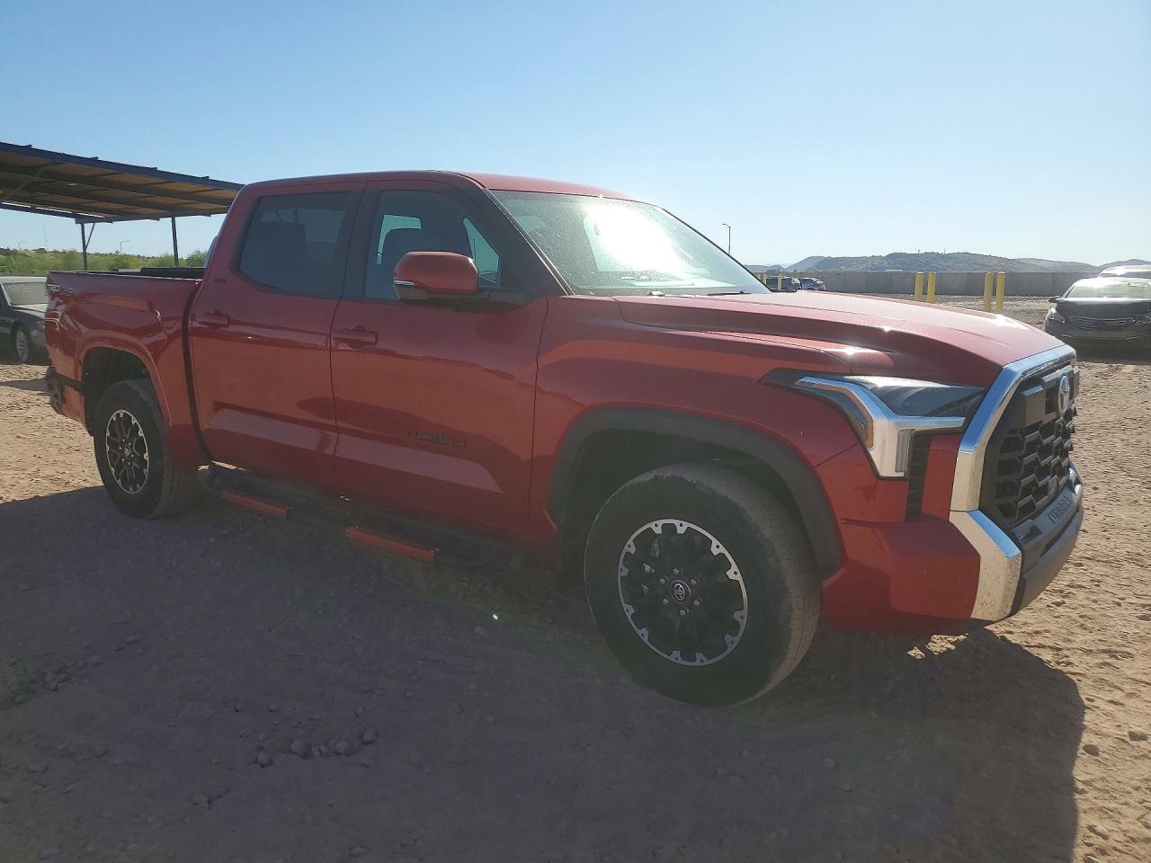 2025 TOYOTA TUNDRA