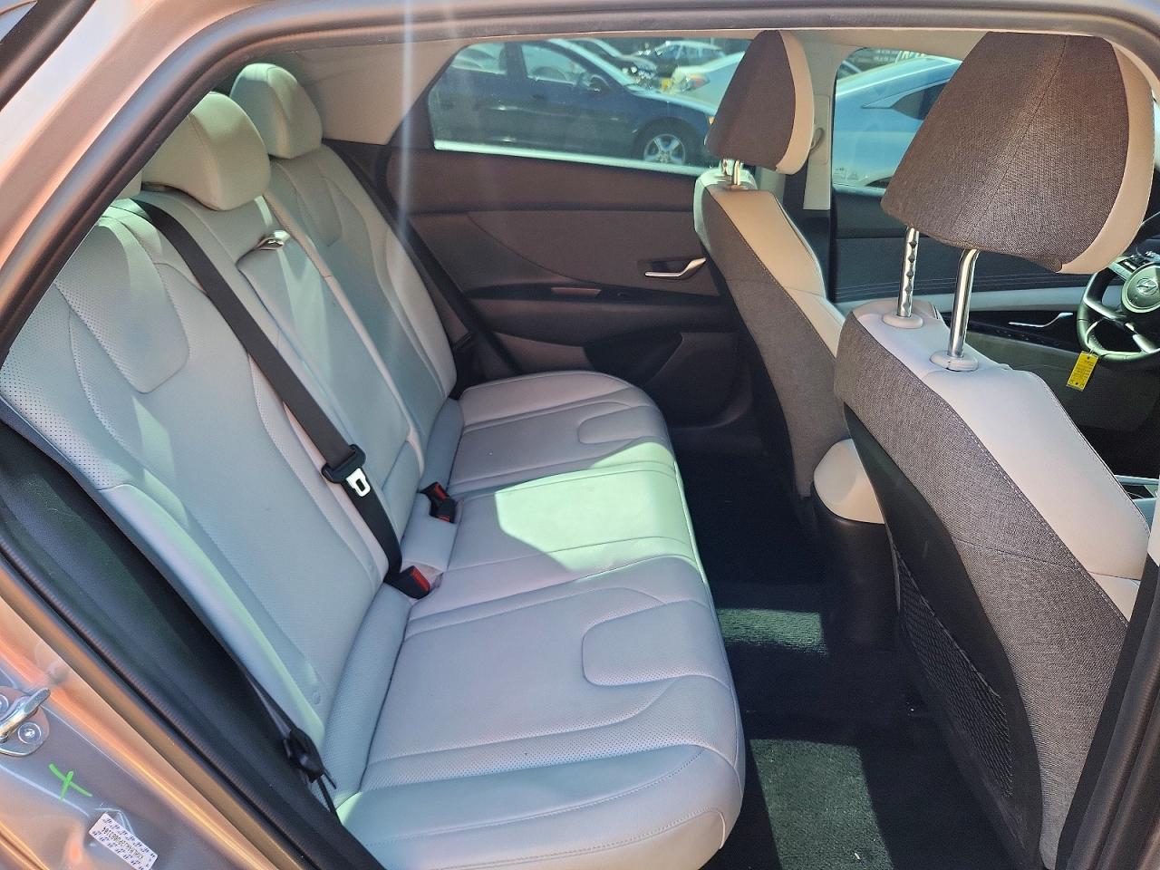 2023 HYUNDAI ELANTRA
