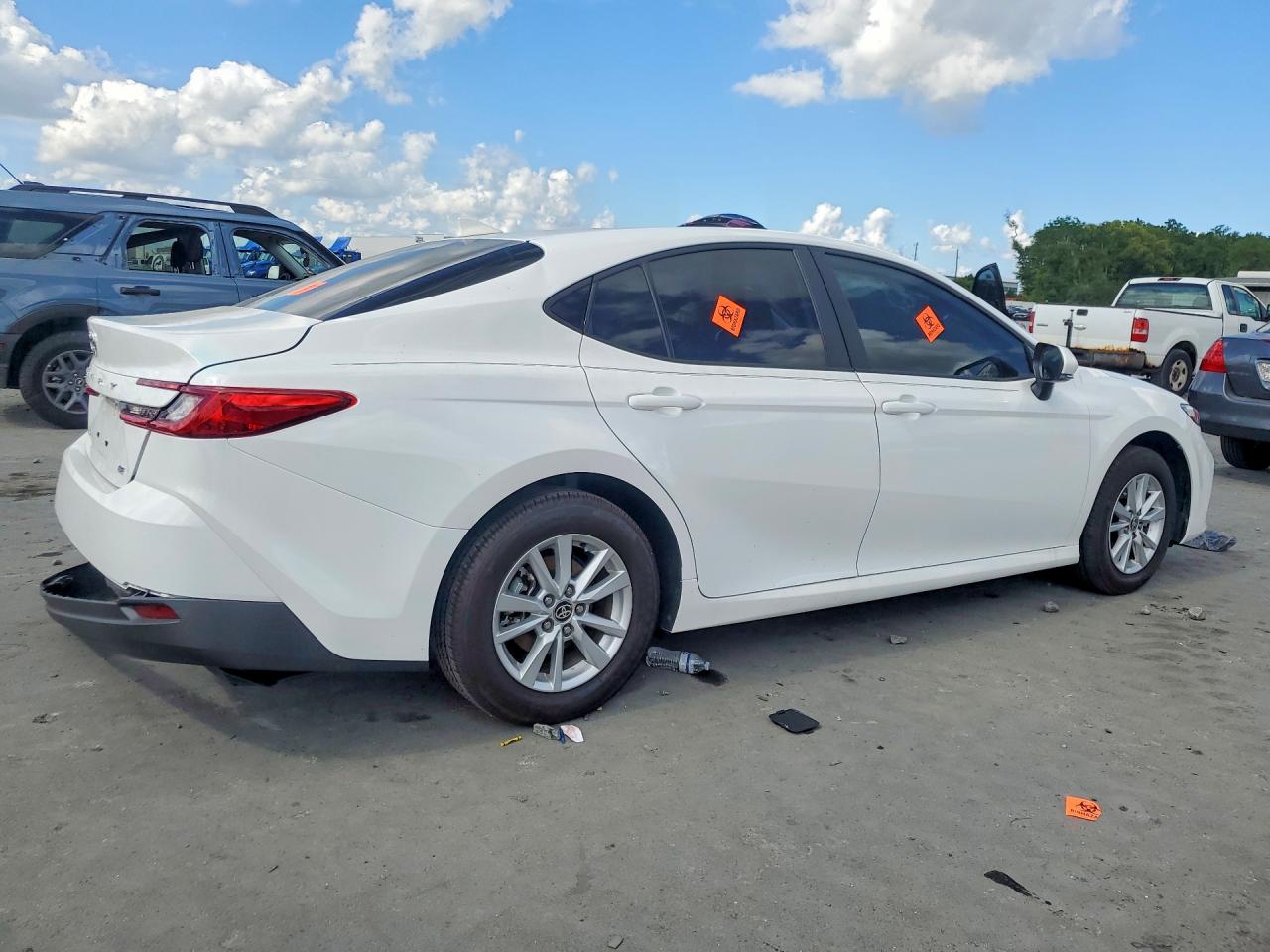 2026 TOYOTA CAMRY