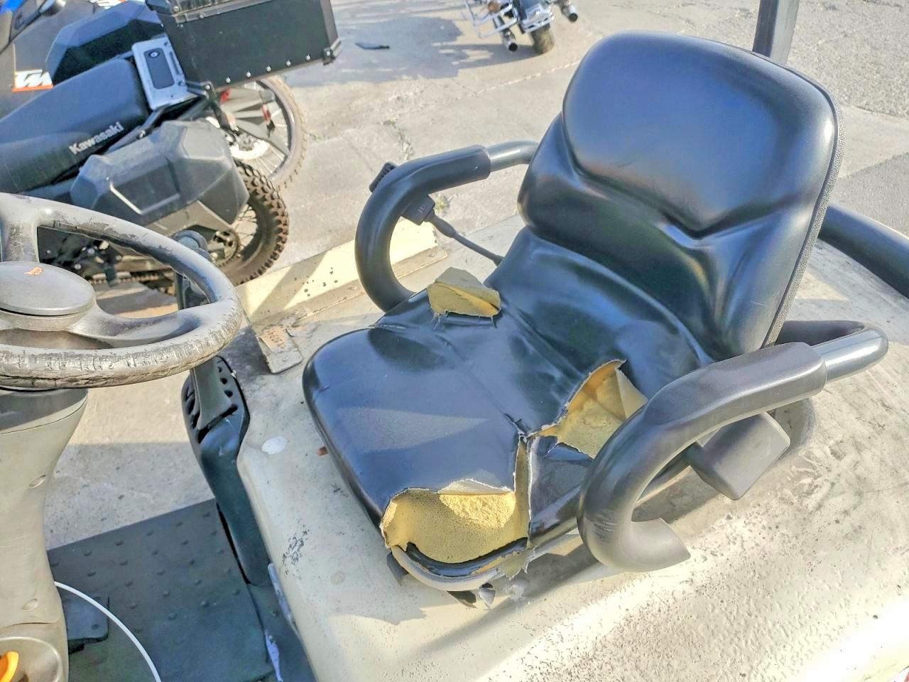 2004 CROWN SC4040