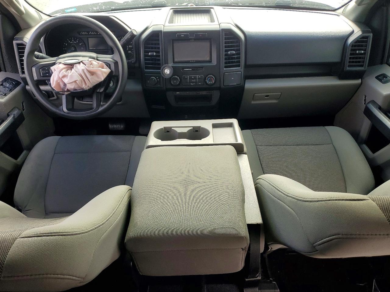 2016 FORD F150