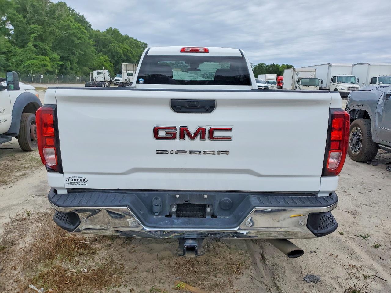2024 GMC SIERRA
