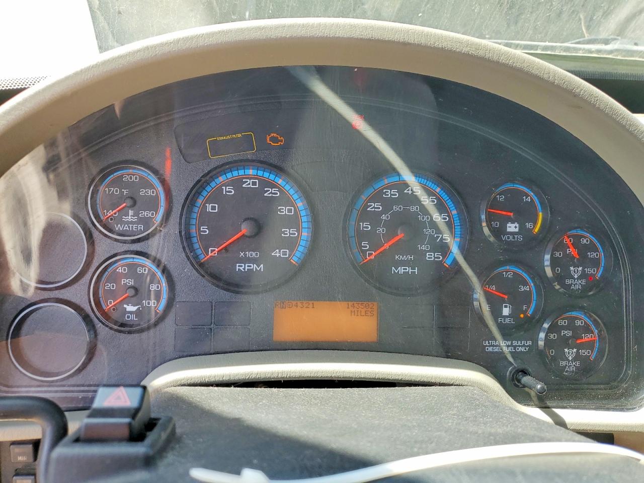2015 INTERNATIONAL 4000 SERIE