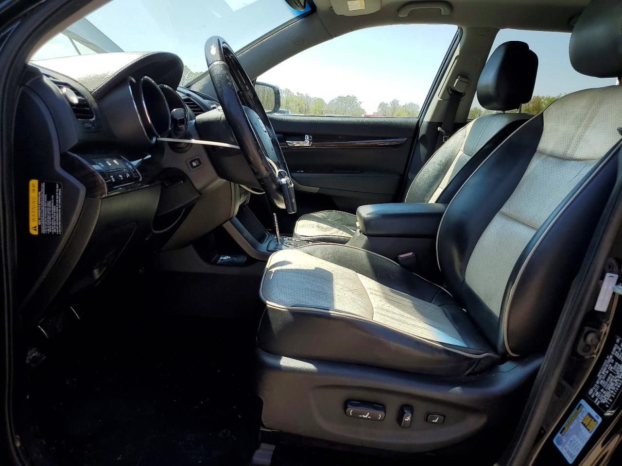 2012 KIA SORENTO