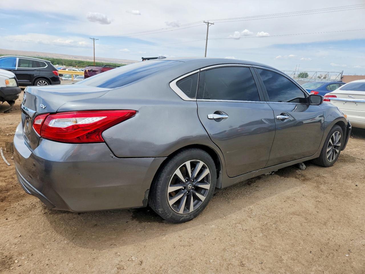 2017 NISSAN ALTIMA