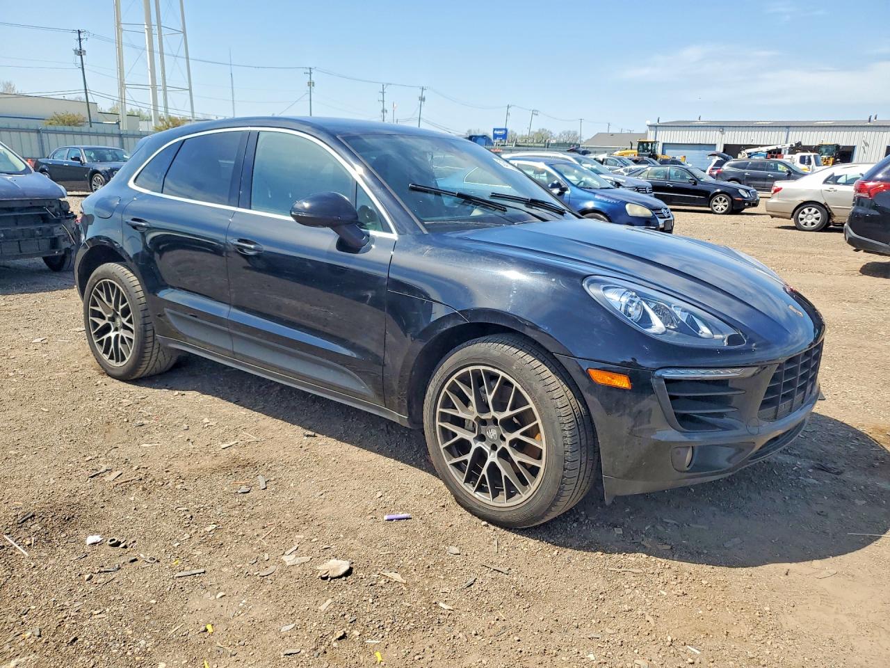 2018 PORSCHE MACAN