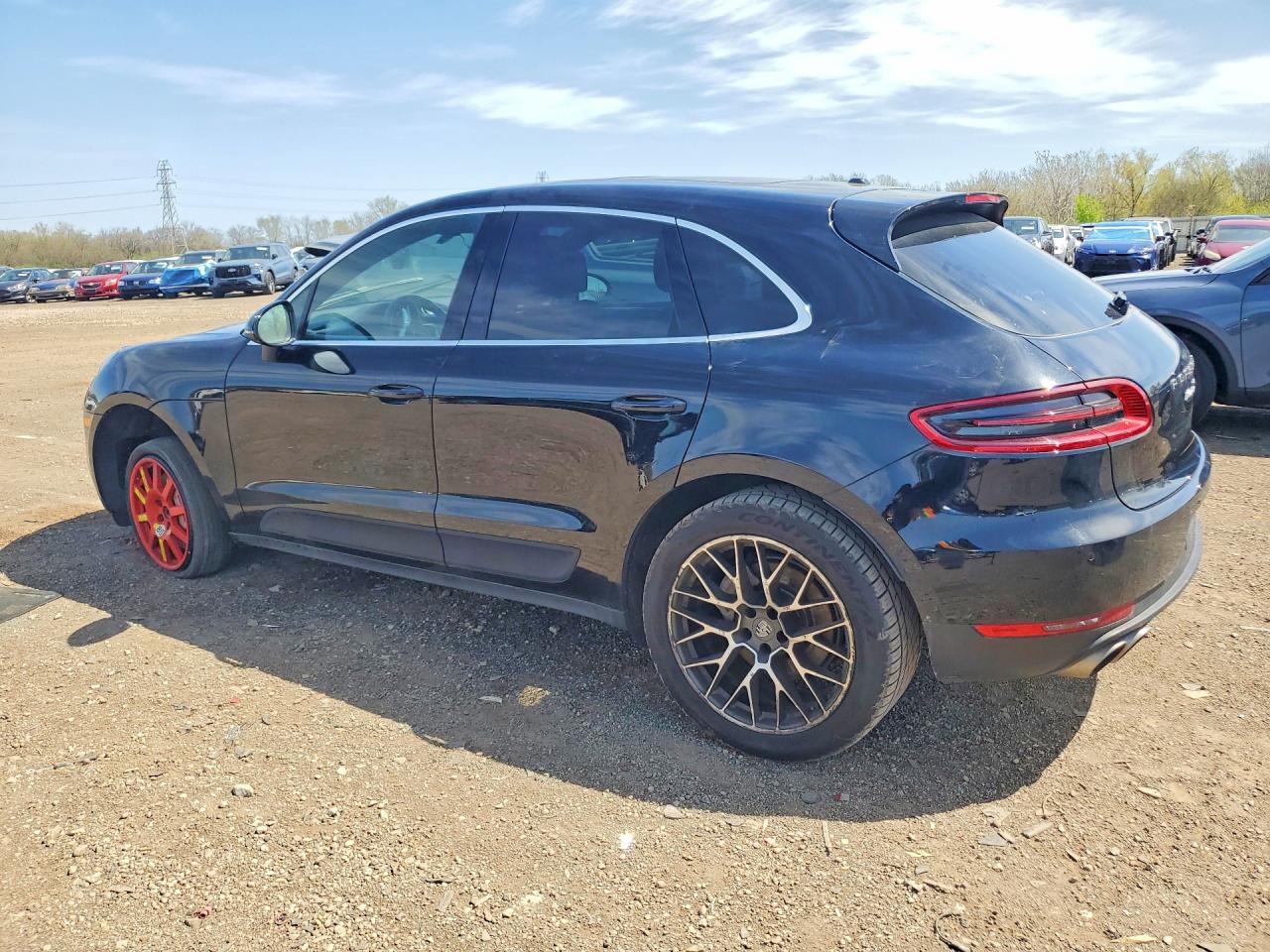 2018 PORSCHE MACAN