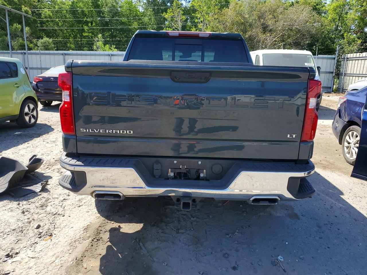 2025 CHEVROLET SILVERADO