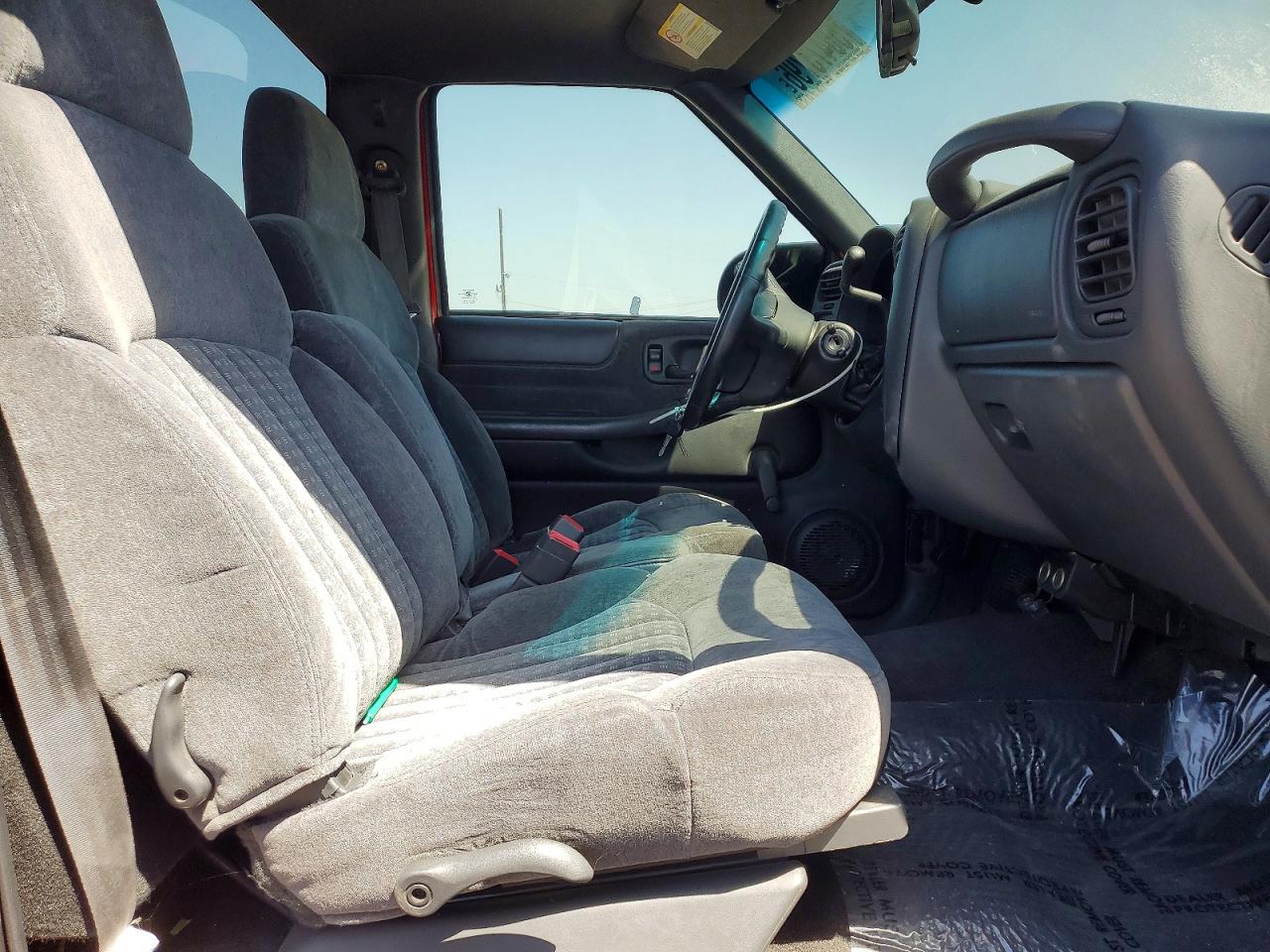 2001 CHEVROLET S10