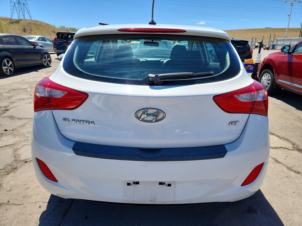 2016 HYUNDAI ELANTRA