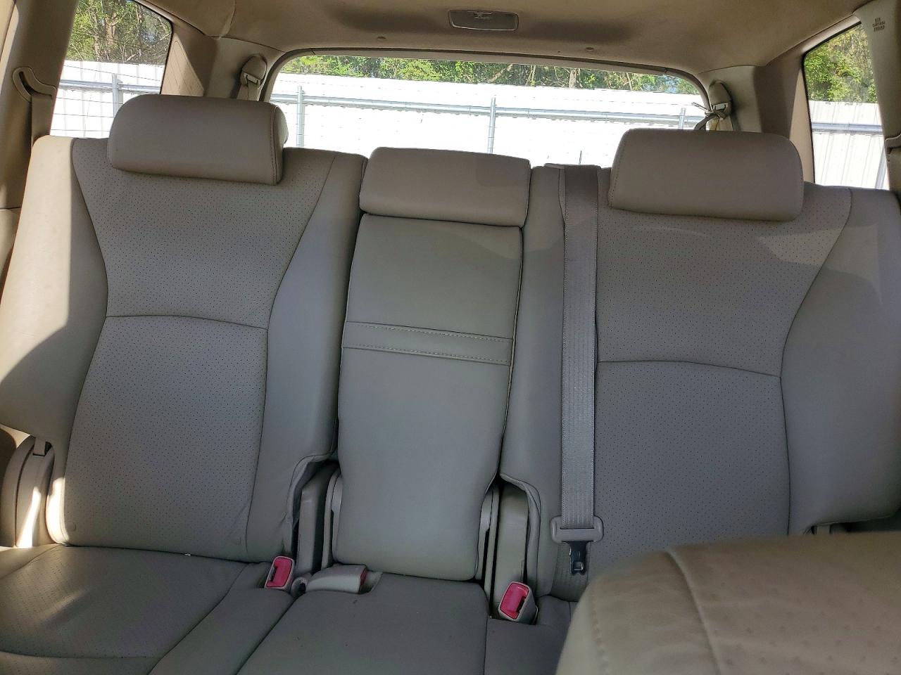 2006 TOYOTA HIGHLANDER