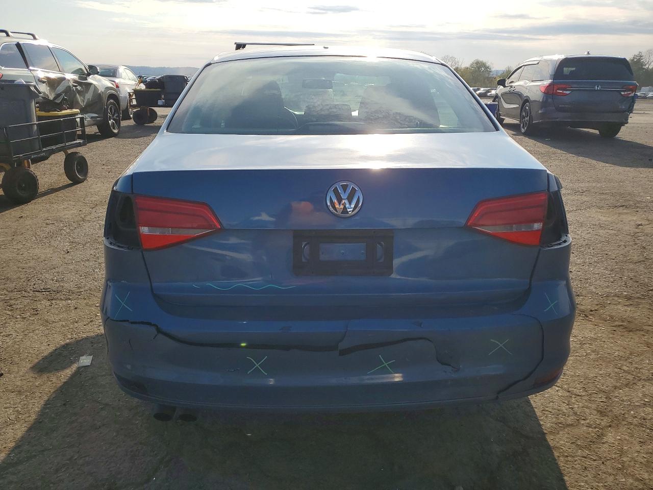 2015 VOLKSWAGEN JETTA