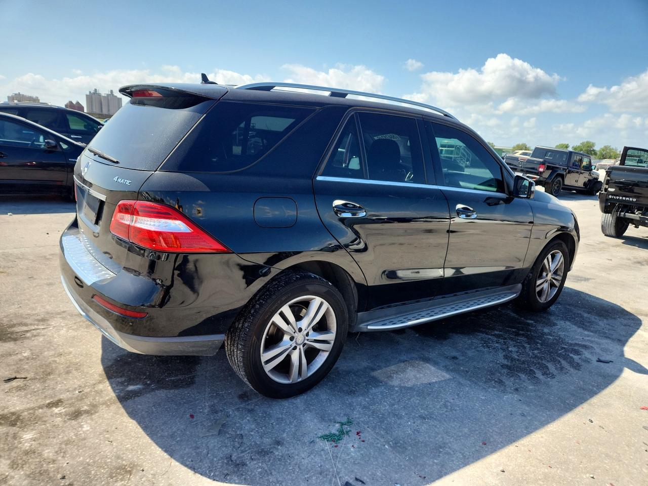 2013 MERCEDES-BENZ M-CLASS