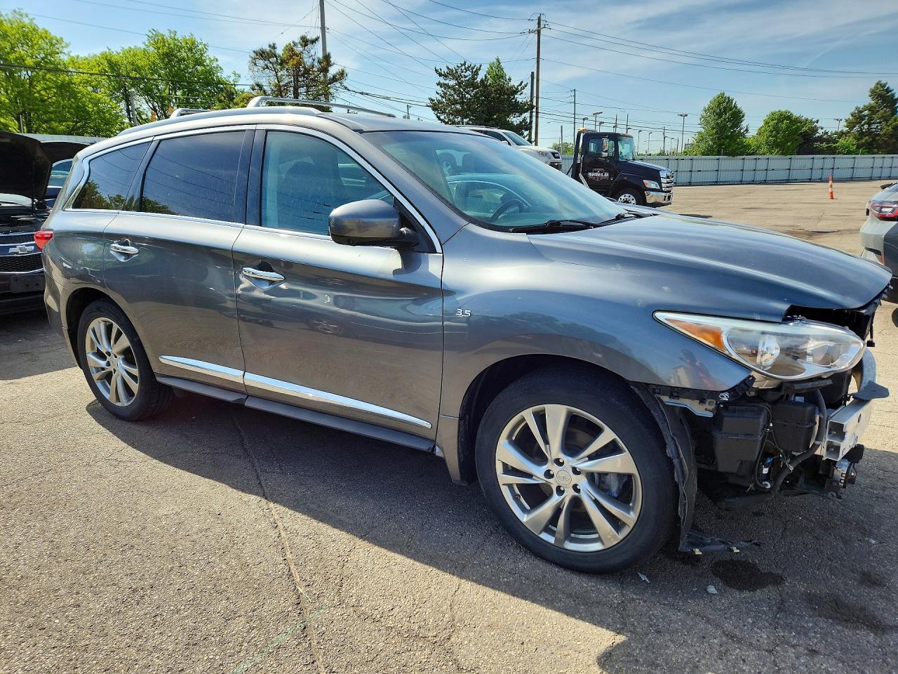 2015 INFINITI QX60