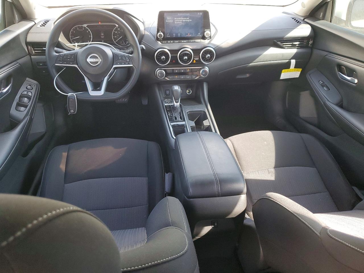 2025 NISSAN SENTRA