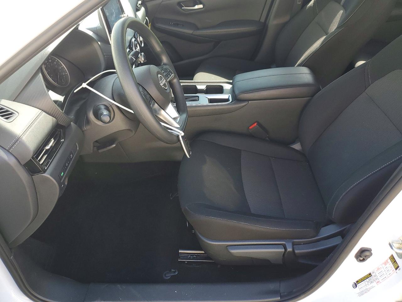 2025 NISSAN SENTRA