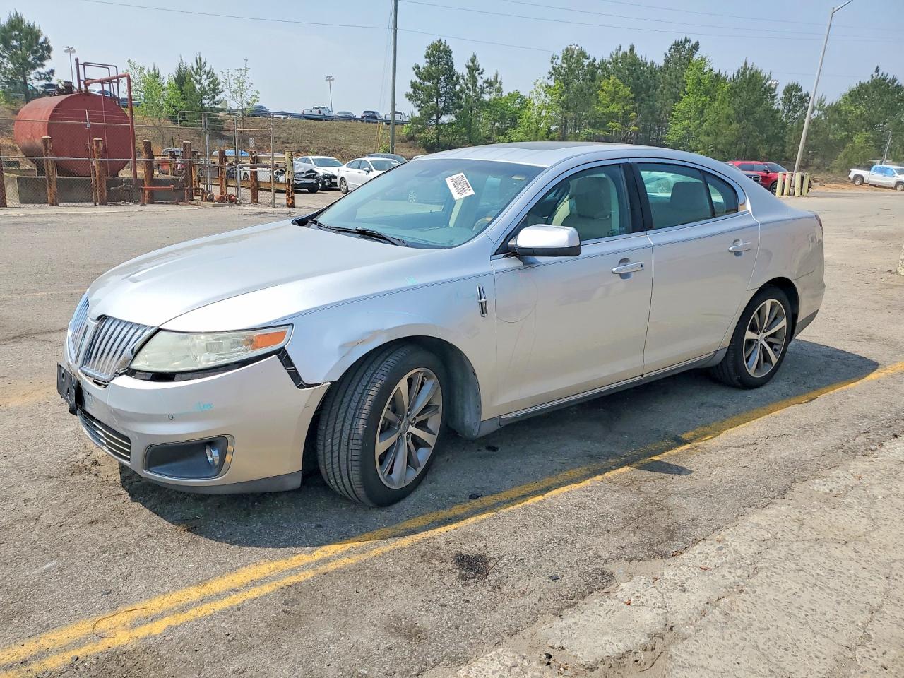 2010 LINCOLN MKS