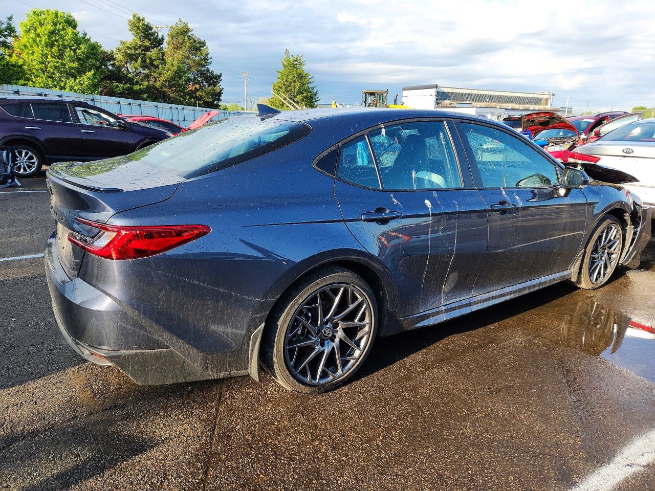 2026 TOYOTA CAMRY