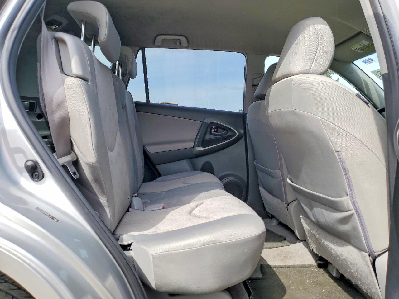 2010 TOYOTA RAV4 BASE