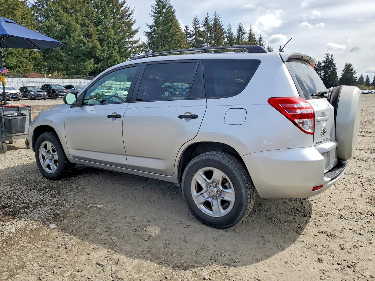 2010 TOYOTA RAV4 BASE