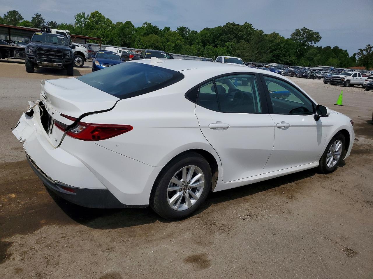 2025 TOYOTA CAMRY