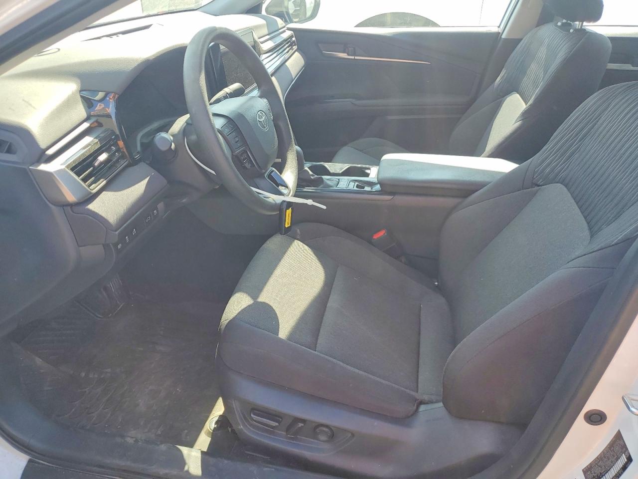 2025 TOYOTA CAMRY