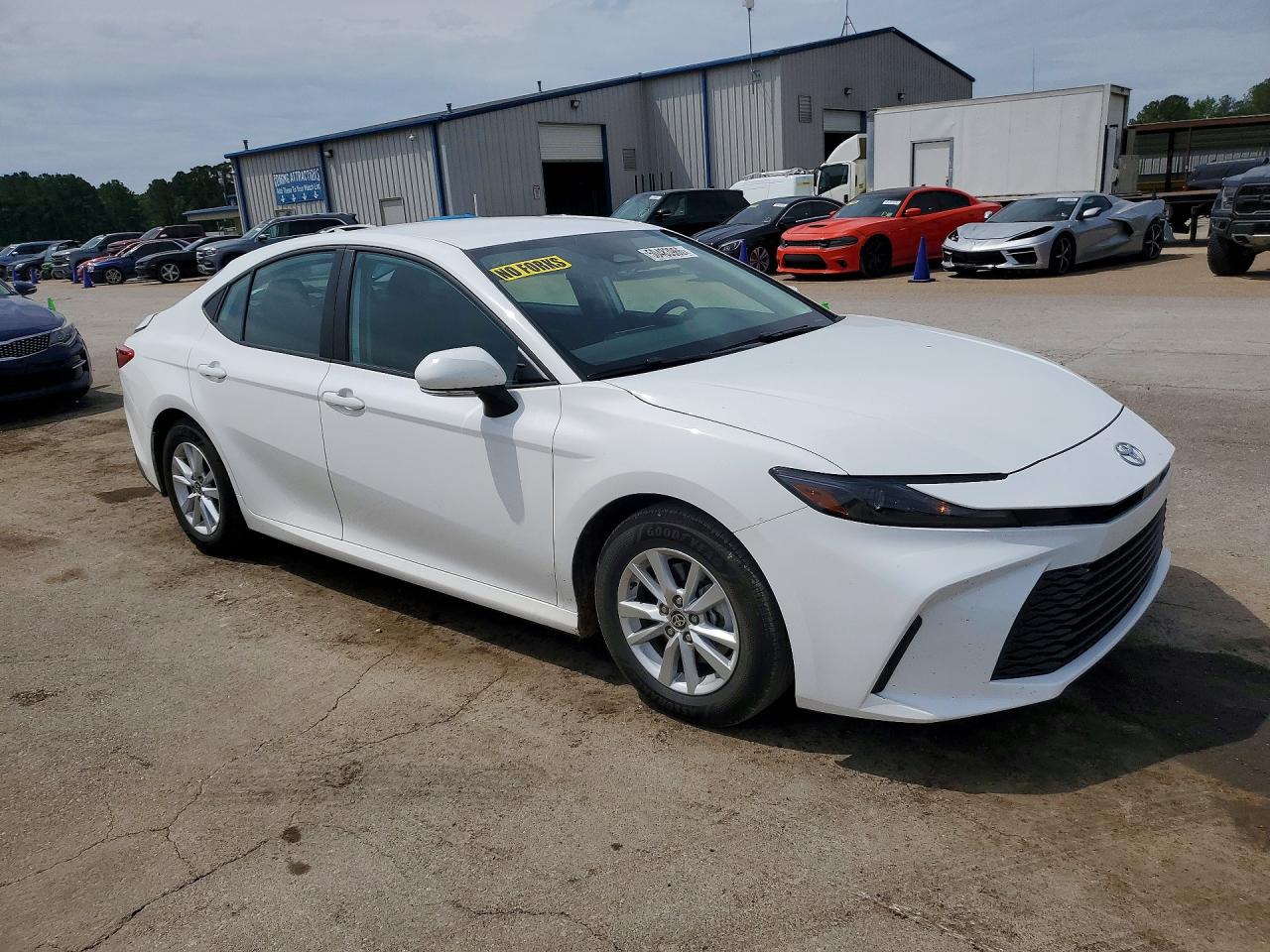 2025 TOYOTA CAMRY