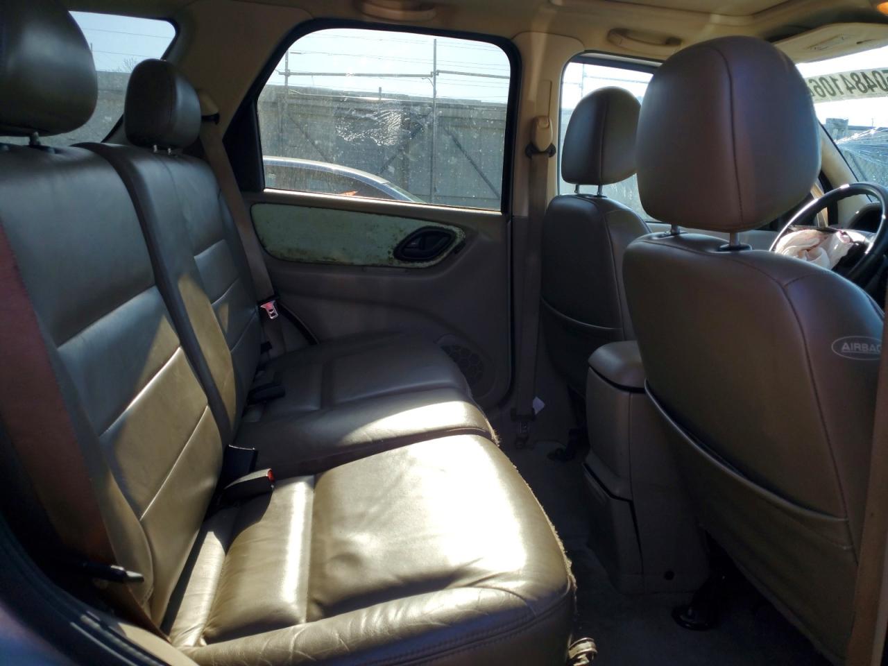 2004 FORD ESCAPE