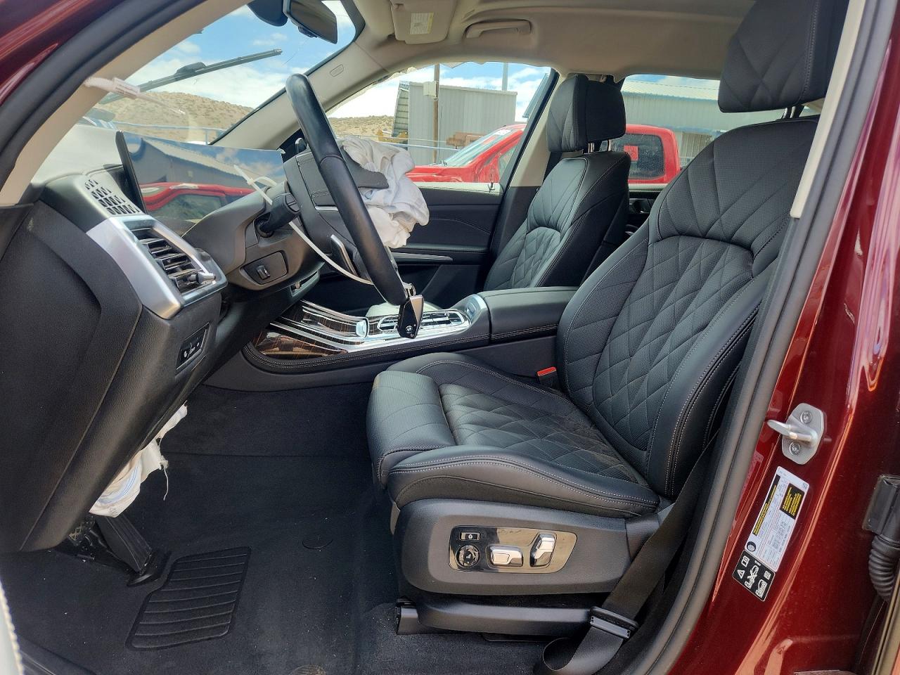 2026 BMW X7