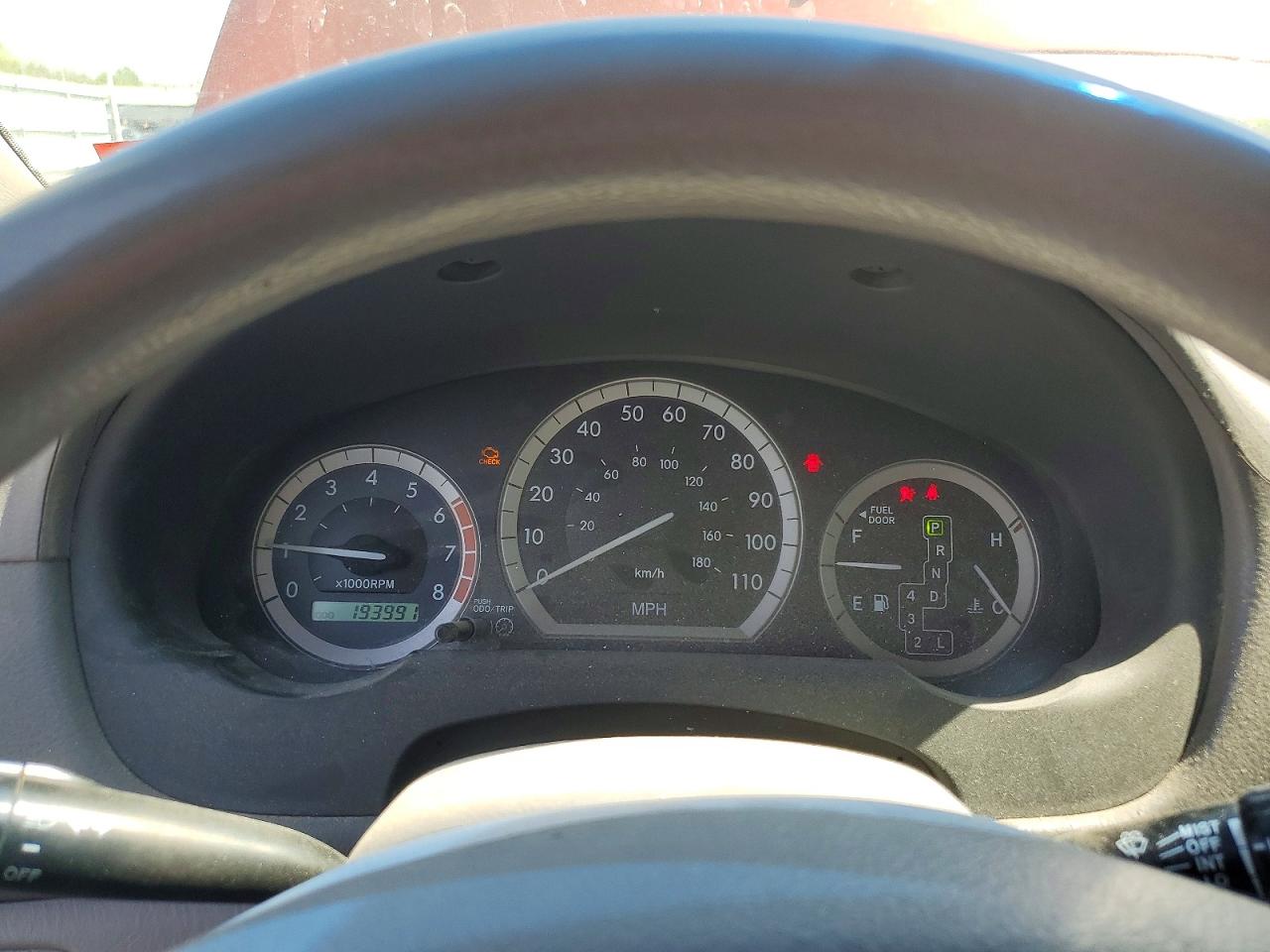 2005 TOYOTA SIENNA