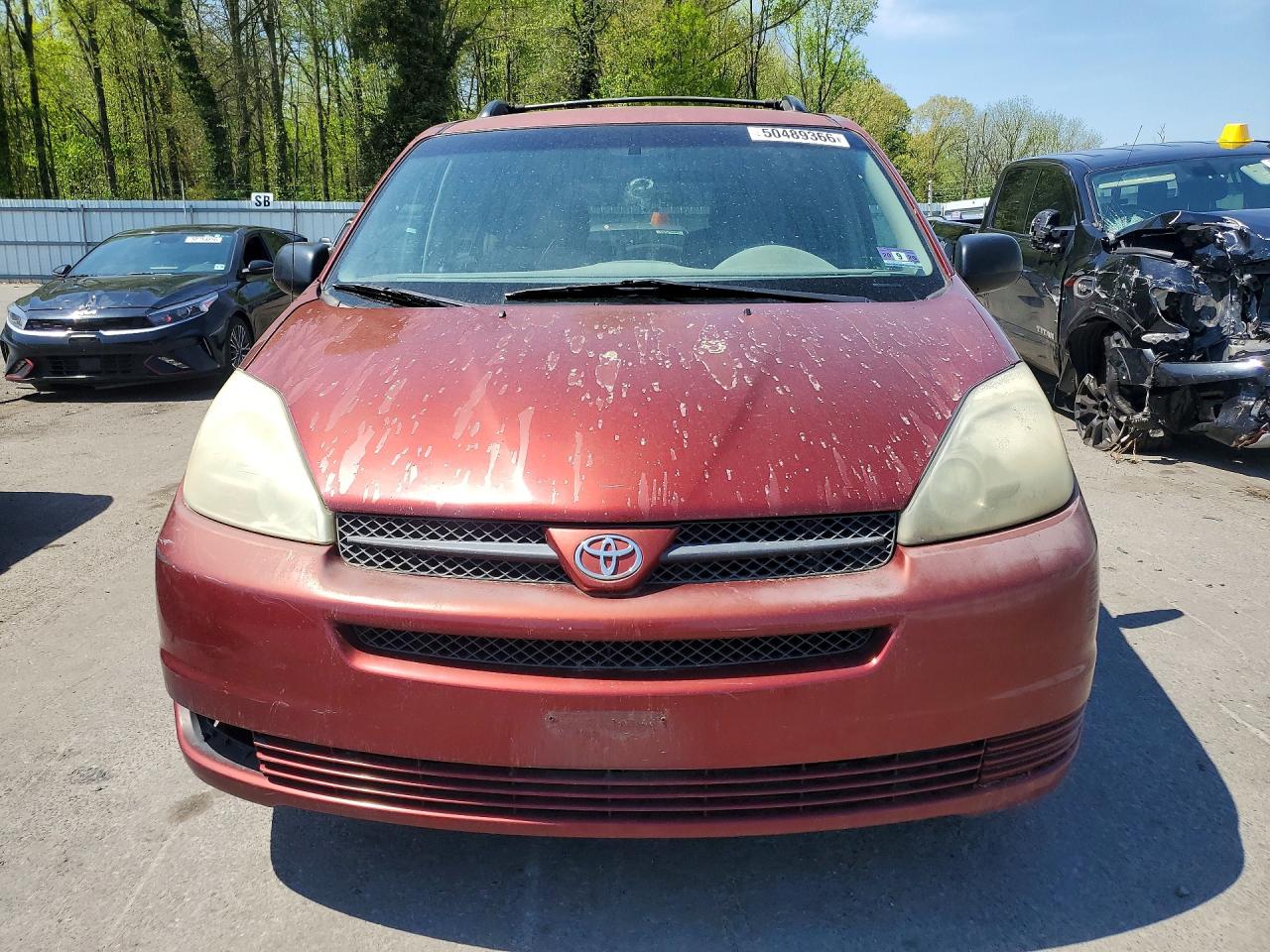 2005 TOYOTA SIENNA