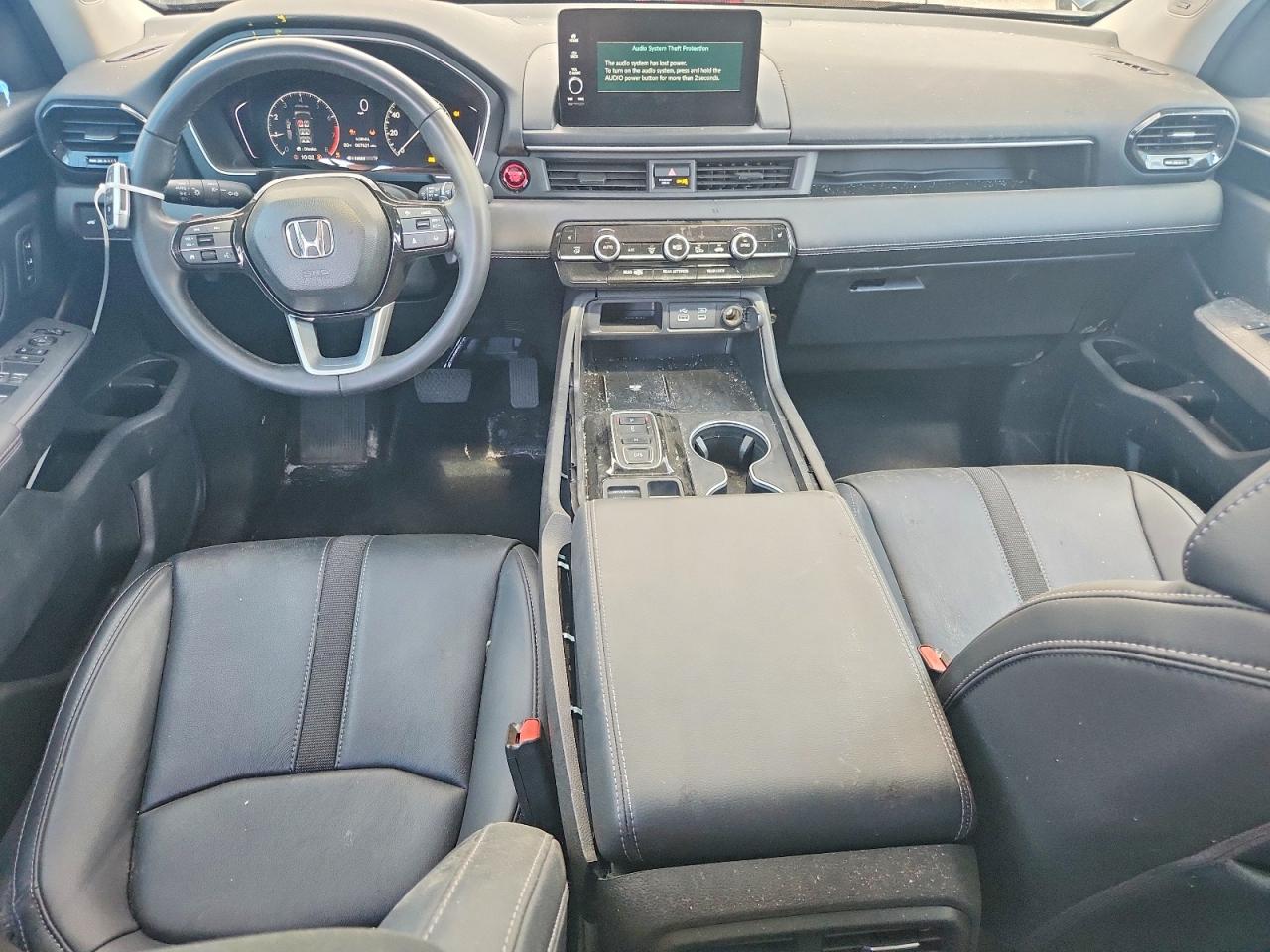 2025 HONDA PILOT