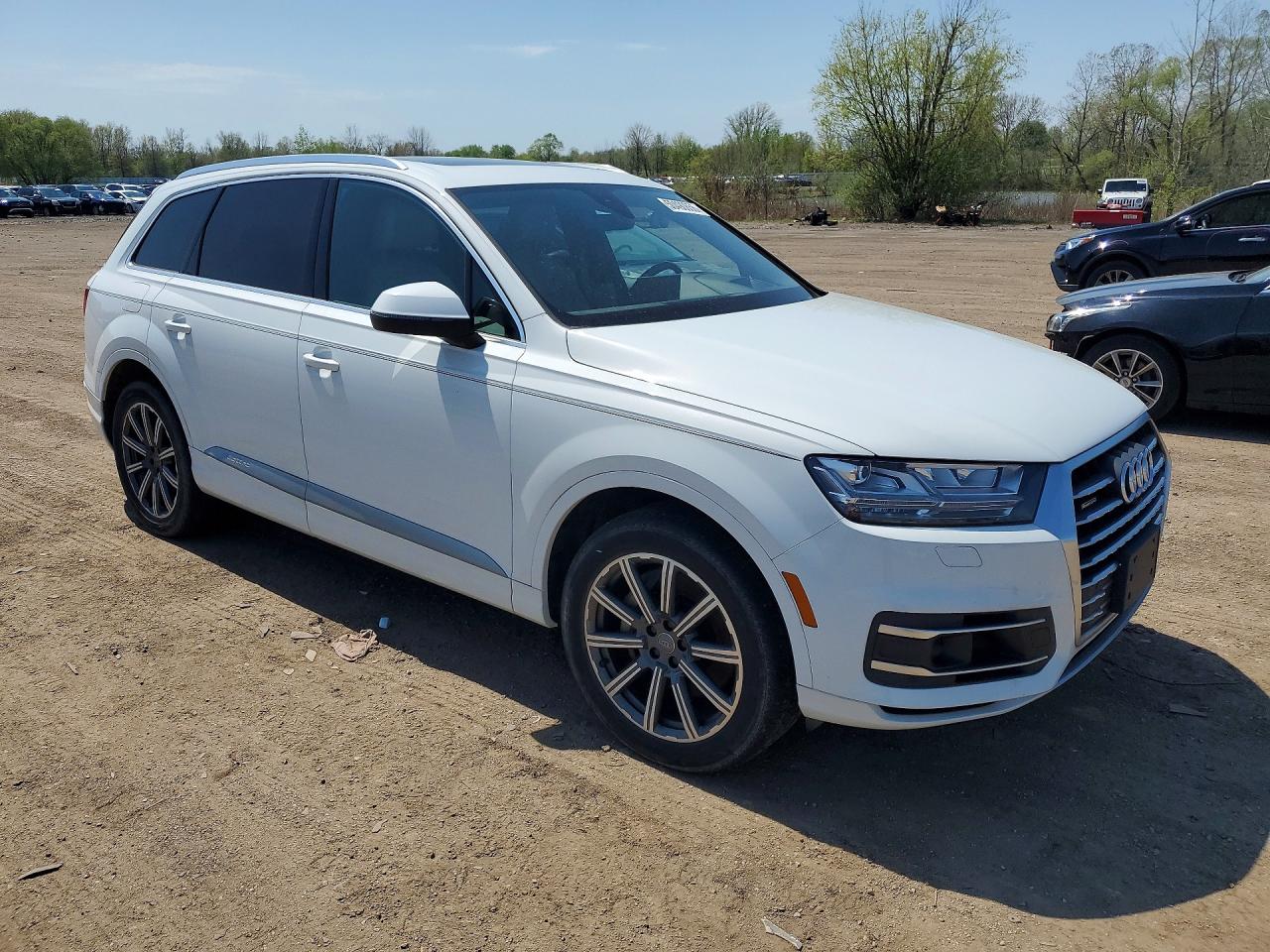 2017 AUDI Q7