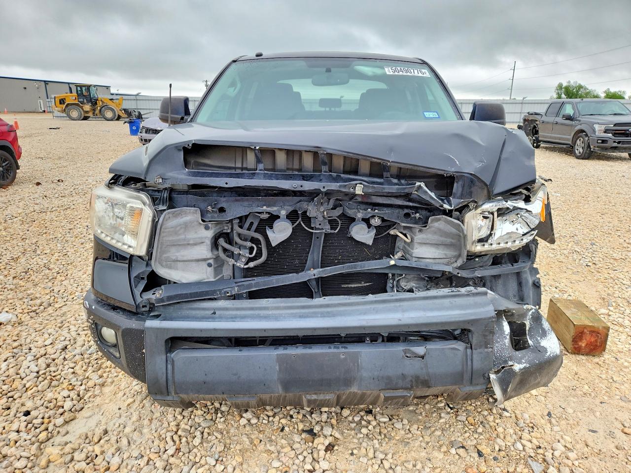 2017 TOYOTA TUNDRA