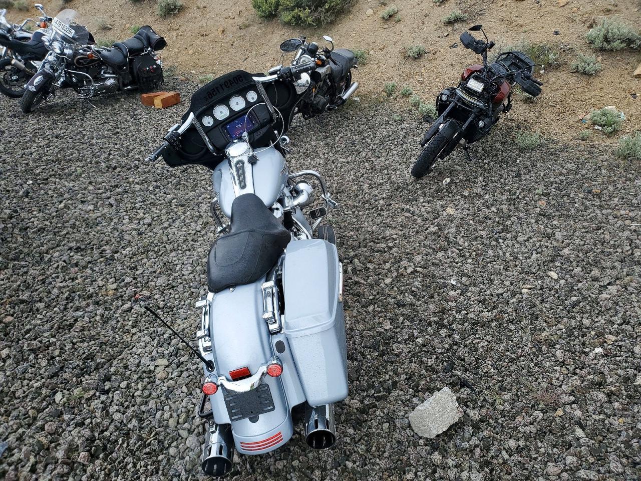 2020 HARLEY-DAVIDSON FL
