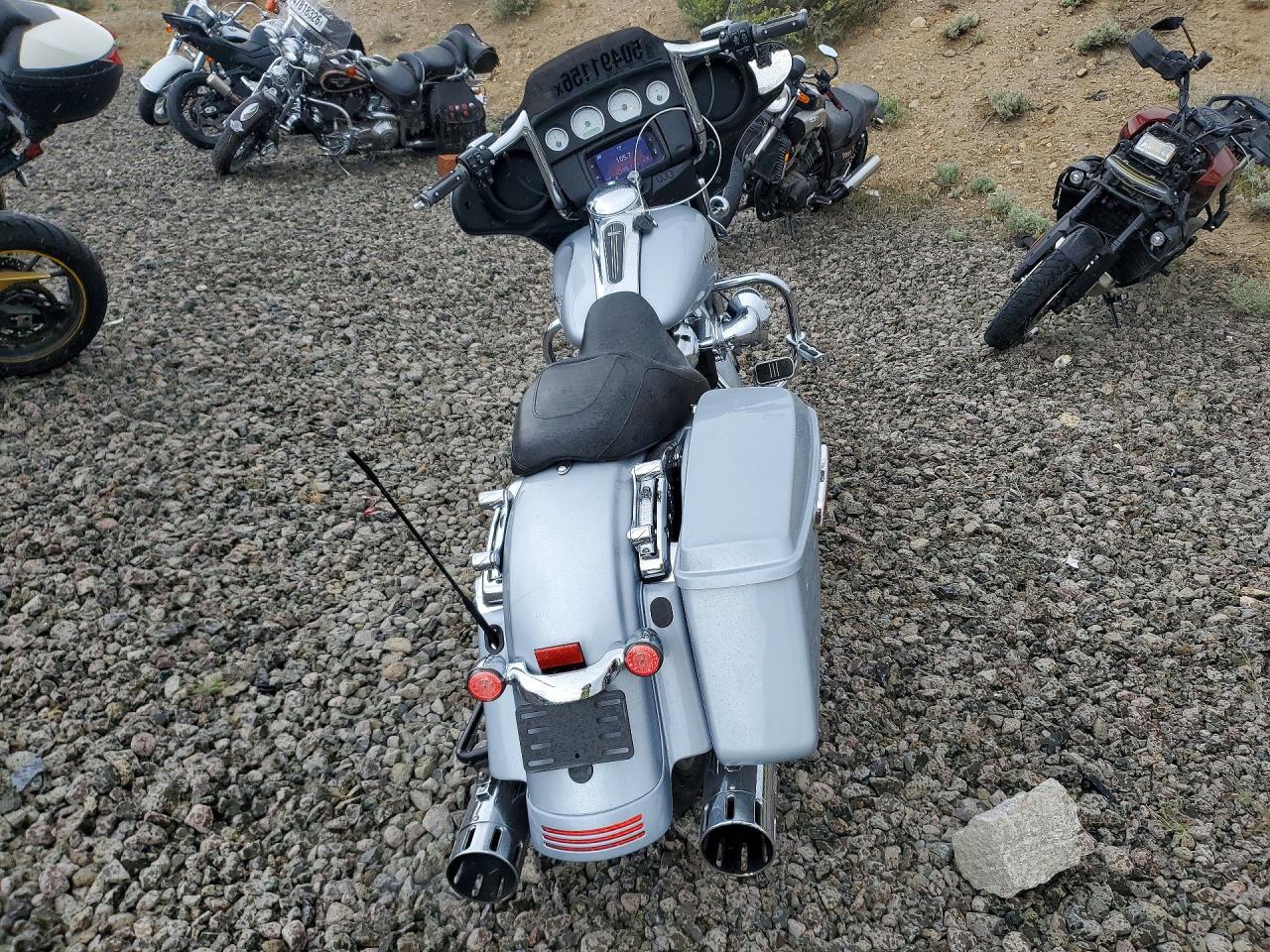 2020 HARLEY-DAVIDSON FL