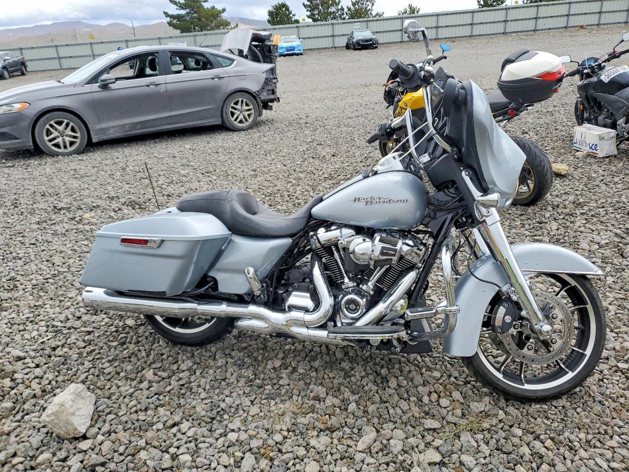 2020 HARLEY-DAVIDSON FL