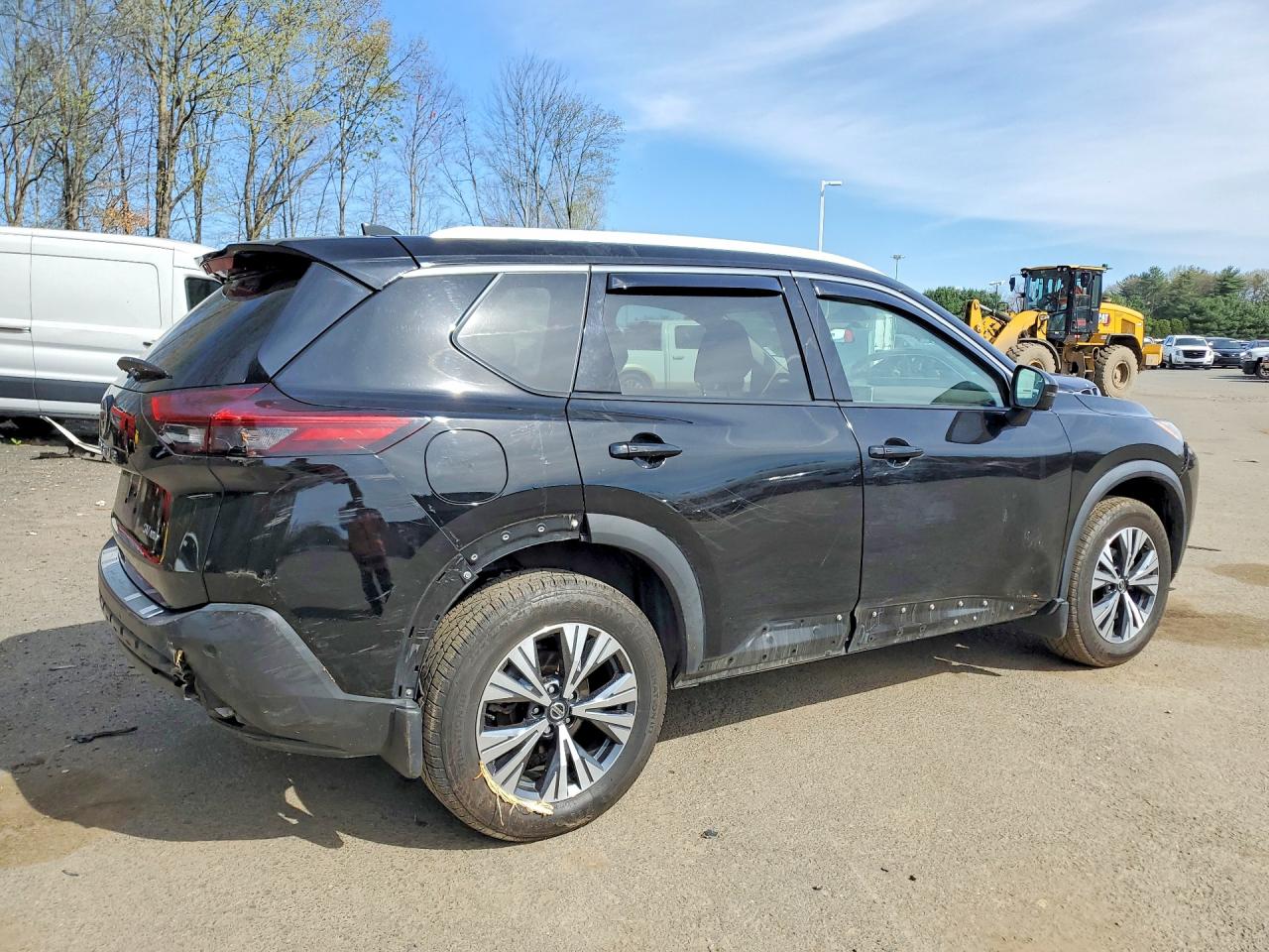 2021 NISSAN ROGUE