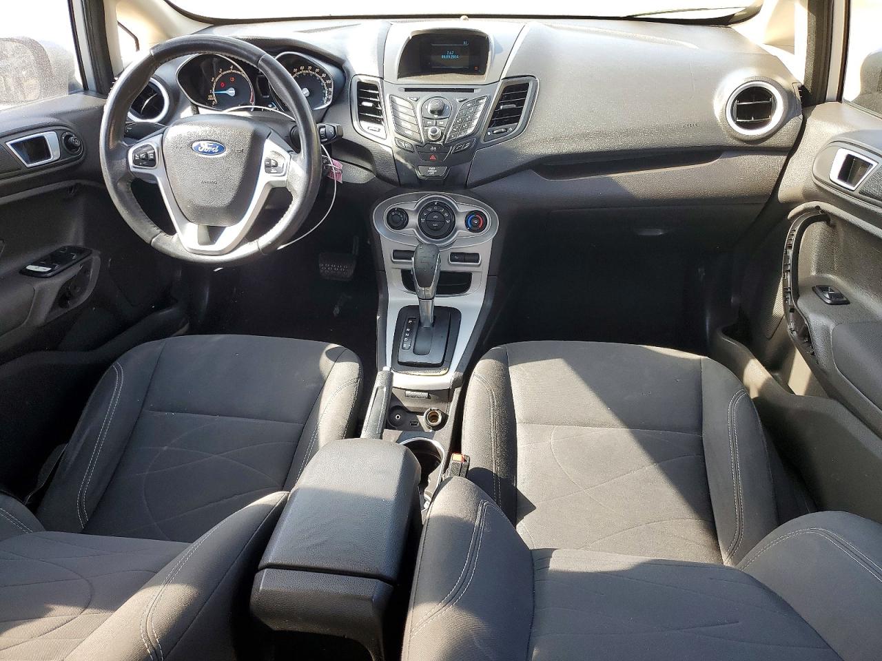 2015 FORD FIESTA