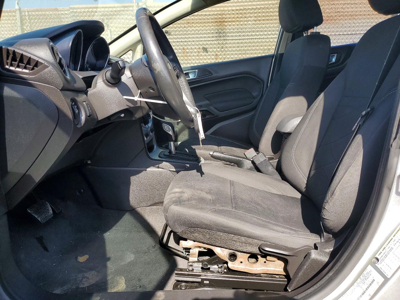 2015 FORD FIESTA