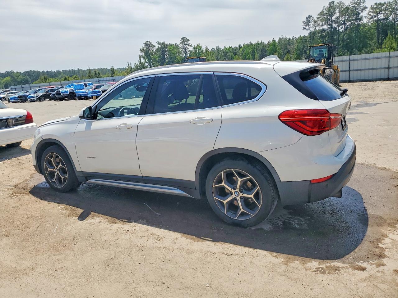 2016 BMW X1