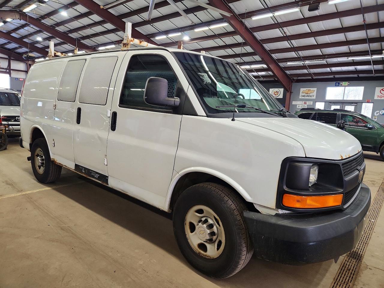 2014 CHEV EXPRESS