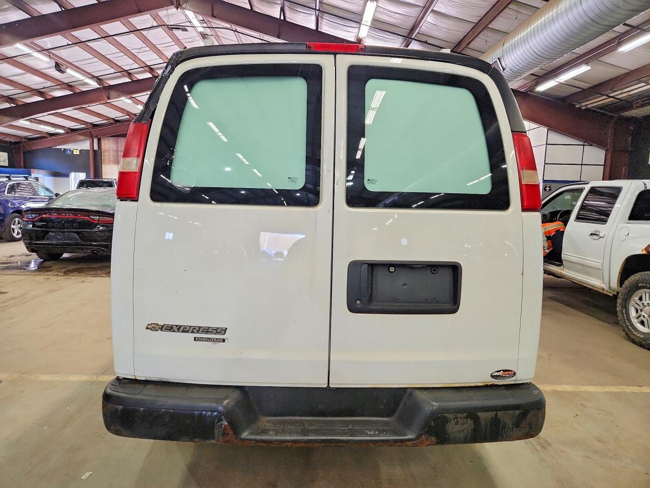 2014 CHEV EXPRESS