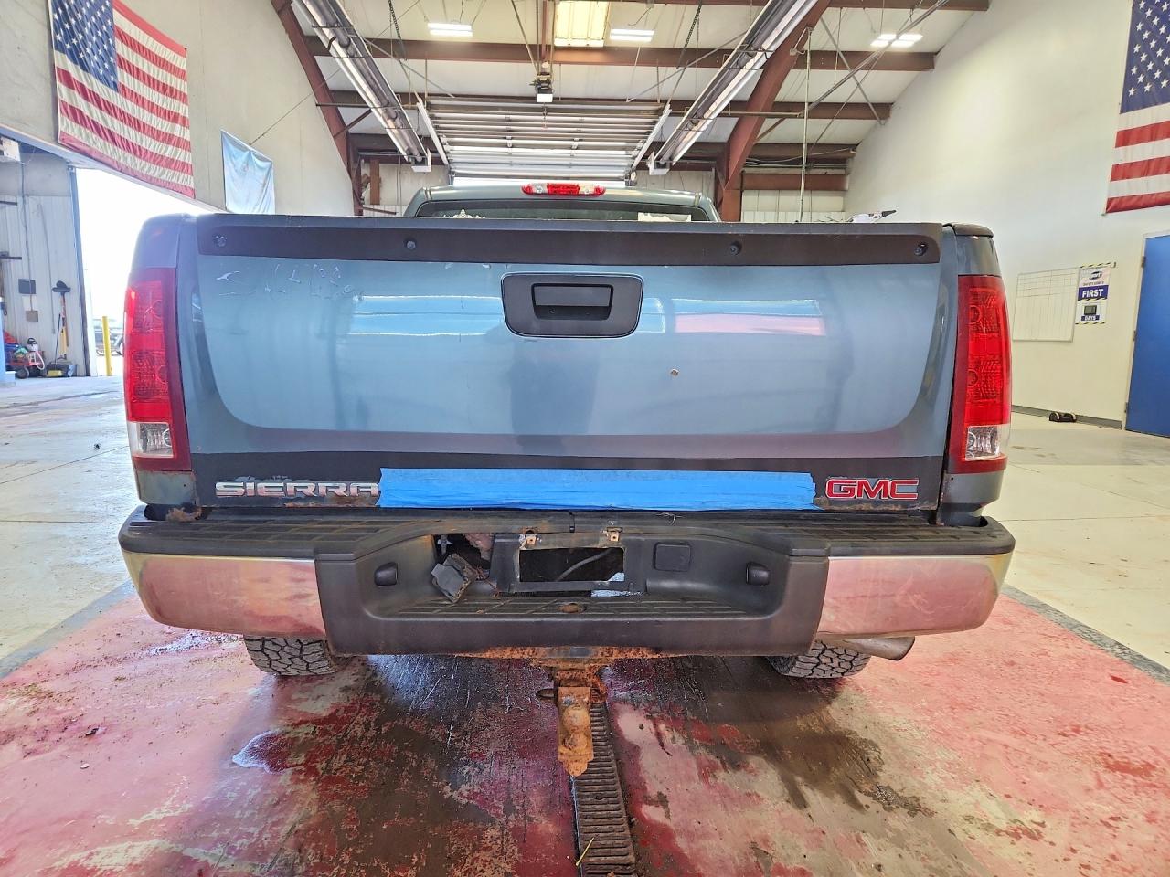 2011 GMC SIERRA