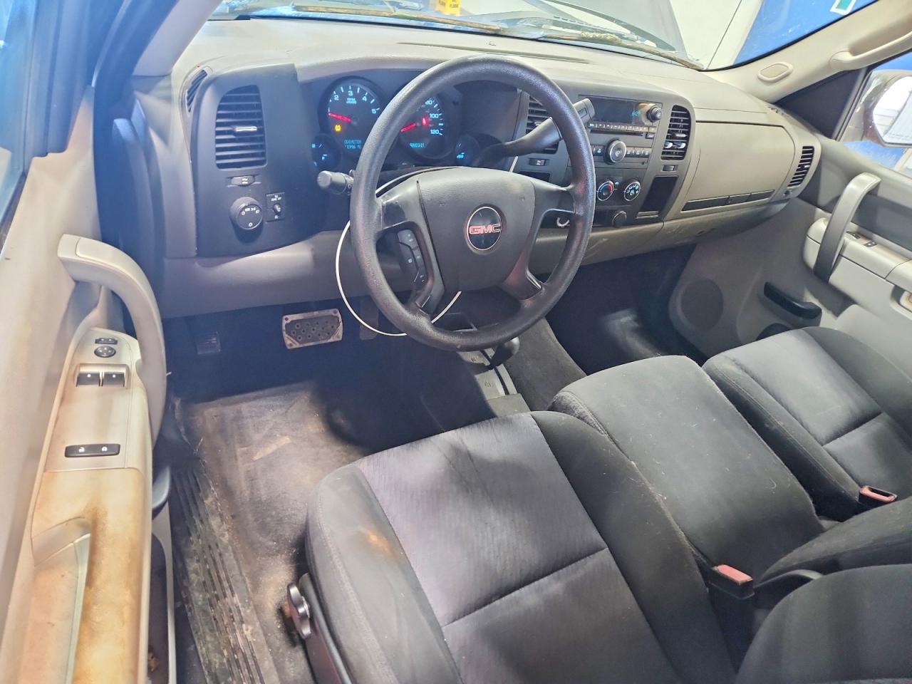 2011 GMC SIERRA