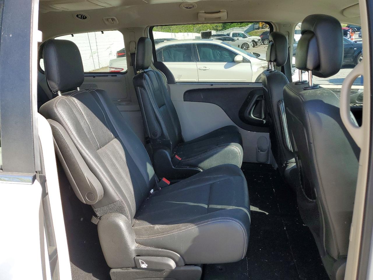 2015 CHRYSLER MINIVAN