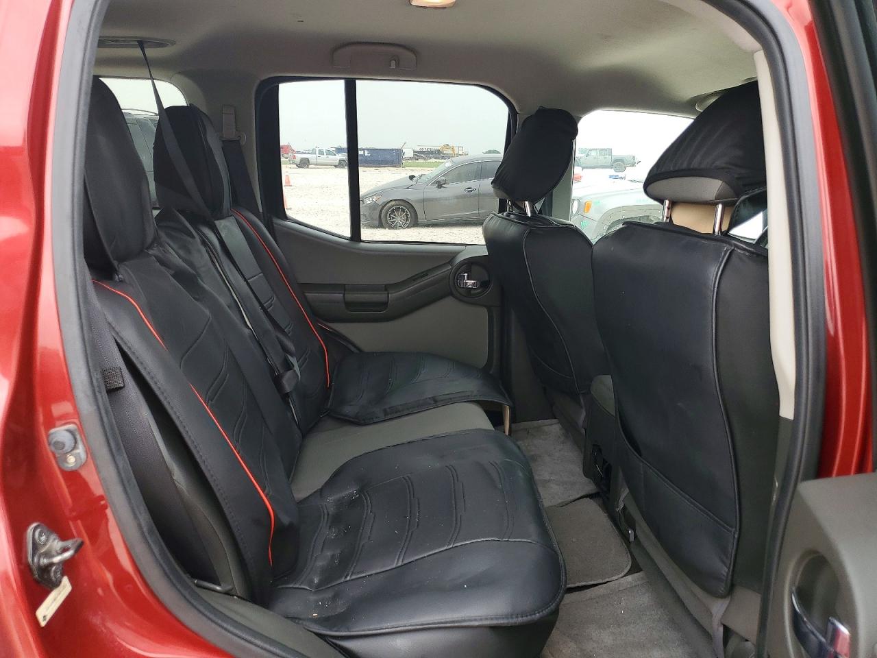 2013 NISSAN XTERRA
